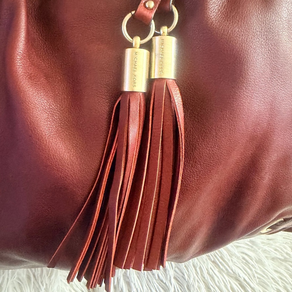 Michael Kors Vintage 2006” Astor Grommet Laced Large Leather Hobo Bag - Picture 5 of 15